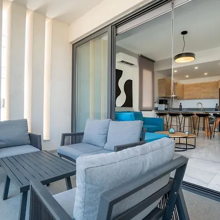 View 102 1 Bed Apartment *
